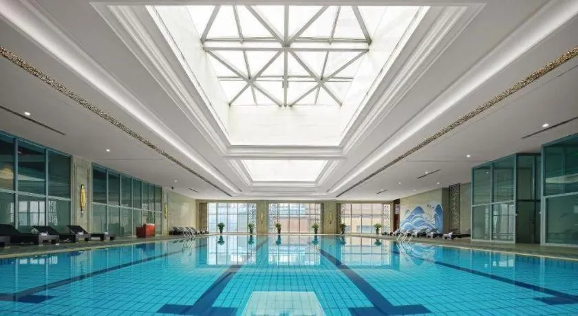 Dongwu New Century Grand Hotel Huzhou