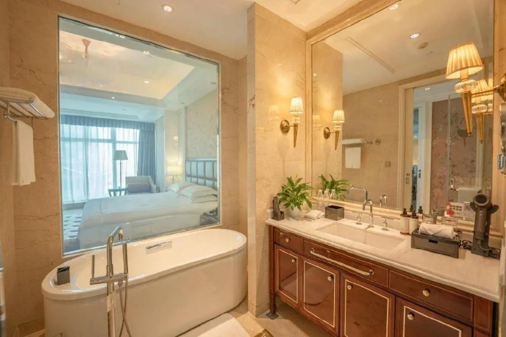 Dongwu New Century Grand Hotel Huzhou