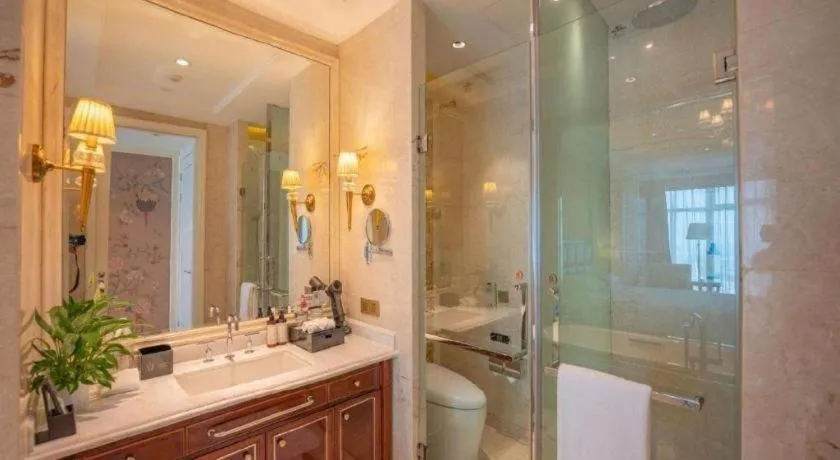 Dongwu New Century Grand Hotel Huzhou