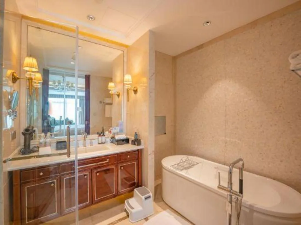 Dongwu New Century Grand Hotel Huzhou