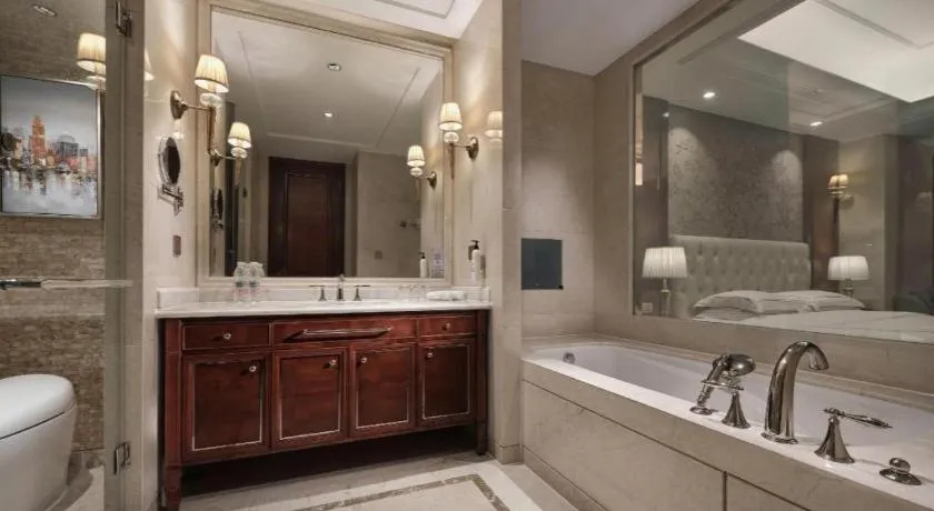 Dongwu New Century Grand Hotel Huzhou