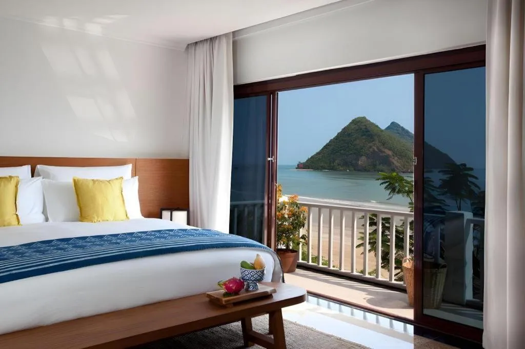 Bed in Hansar Pranburi