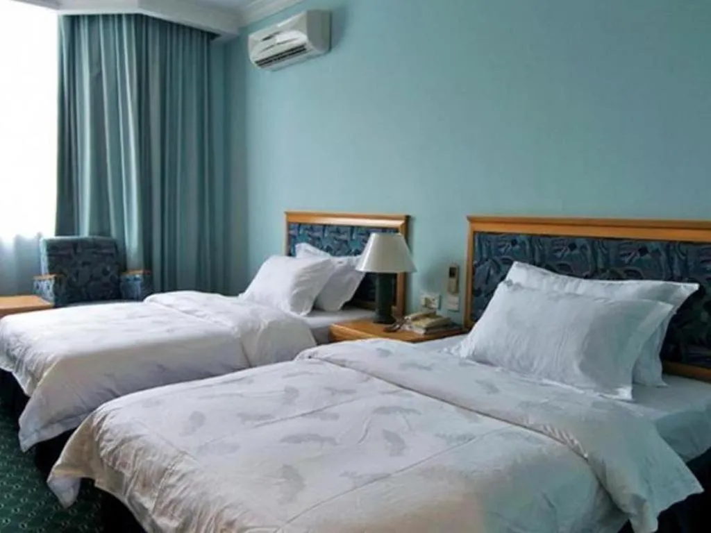 Bed in Traders Inn Brunei