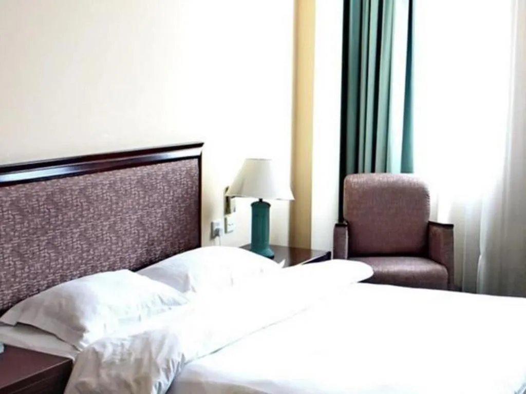 Bed in Traders Inn Brunei