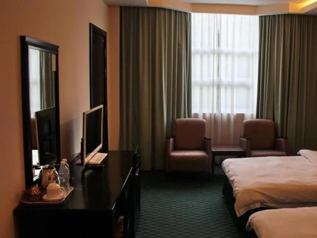 Bed in Traders Inn Brunei