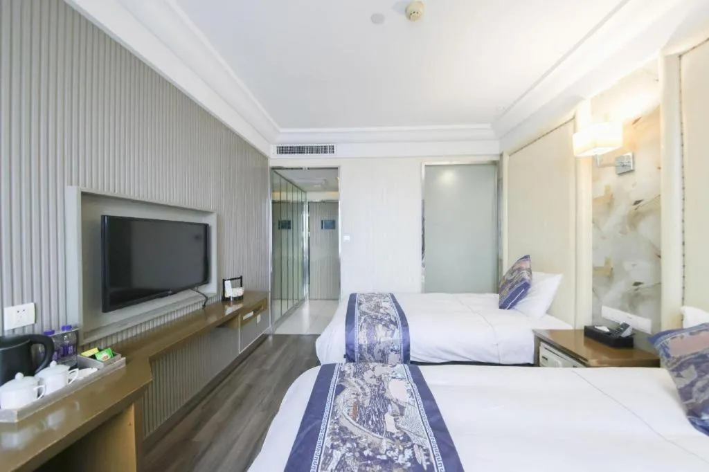 Bed in Nanjing Grand Da Qiao Hotel