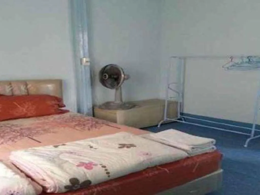 Bed in JJ. Home Petchaburi