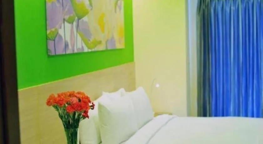 Bed in R-Con Hotel @ Siam