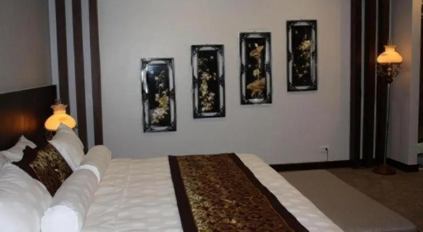 Bed in Draco - Thang Long Hotel