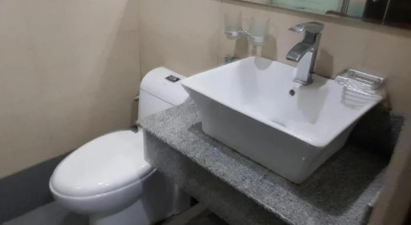 Cherry Midtown Hotel