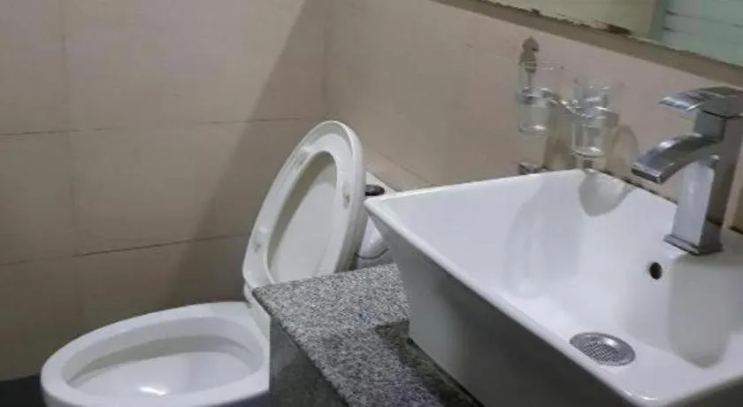 Cherry Midtown Hotel