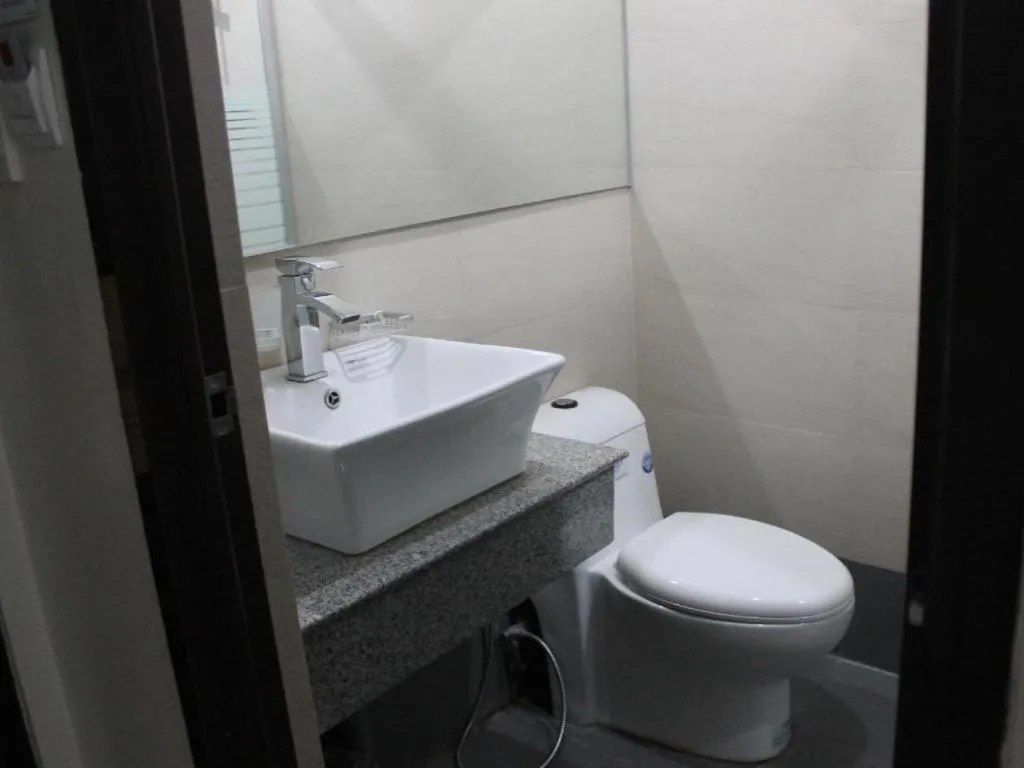 Cherry Midtown Hotel