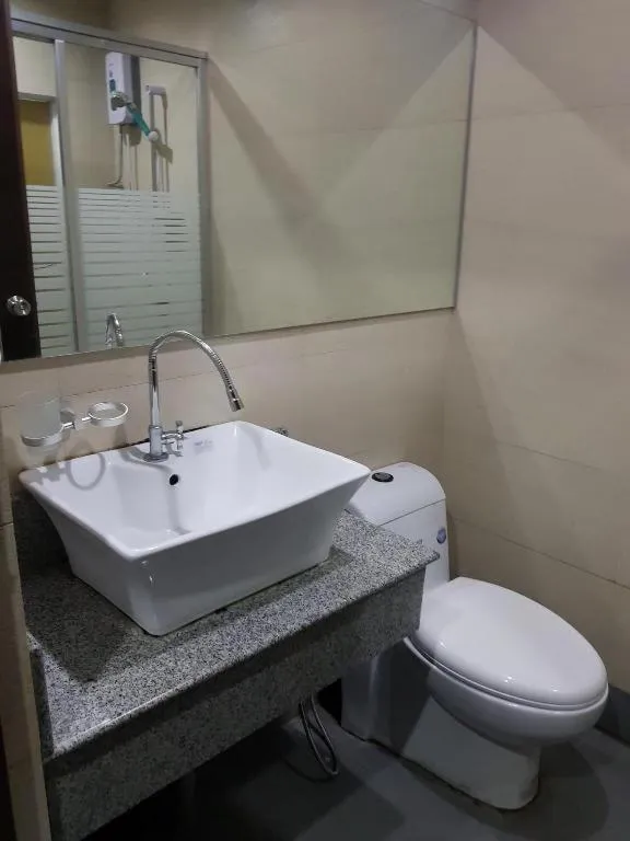 Cherry Midtown Hotel