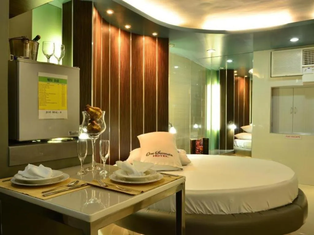 Bed in One Serenata Hotel General Trias