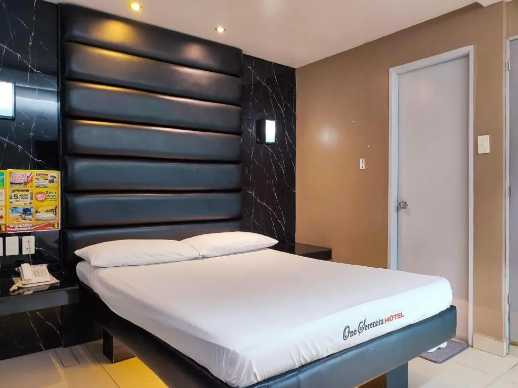 Bed in One Serenata Hotel General Trias