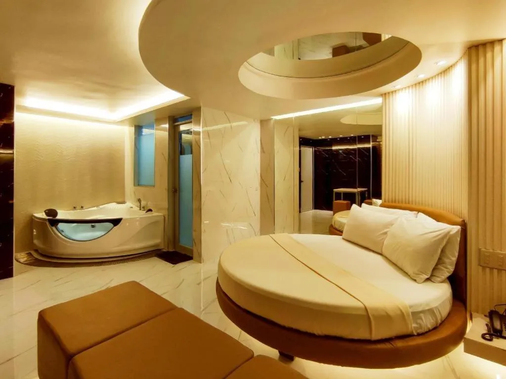 Bed in One Serenata Hotel General Trias