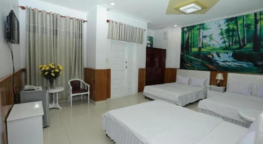 Bed in Thanh Long Hotel