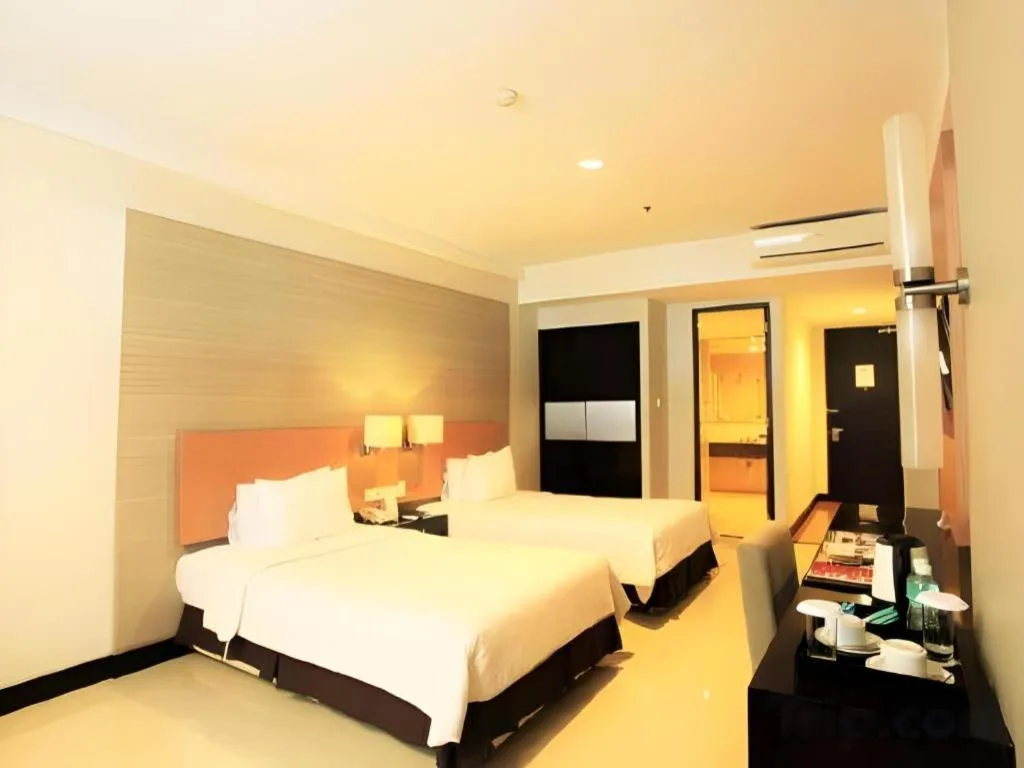 Bed in Grage Hotel Cirebon