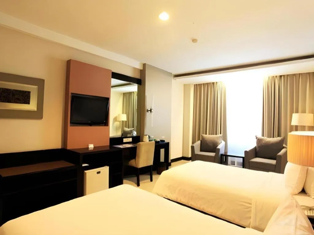Bed in Grage Hotel Cirebon