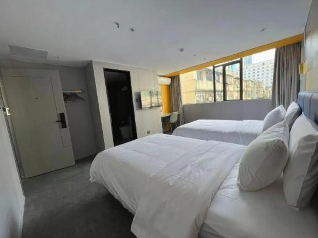 Bed in 7 Days Inn Guangzhou Shimao Center Jianshe Road