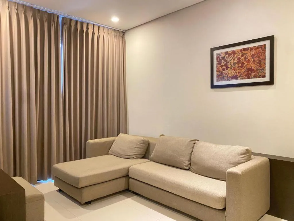 D'Season Premiere Hotel