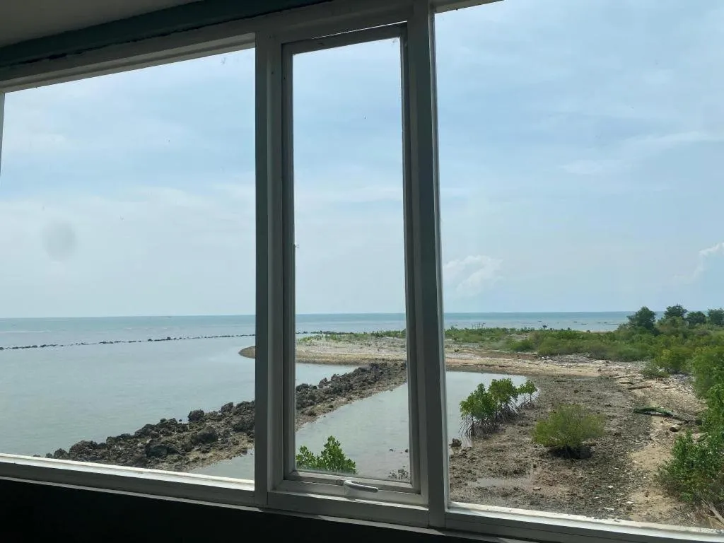 D'Season Premiere Hotel