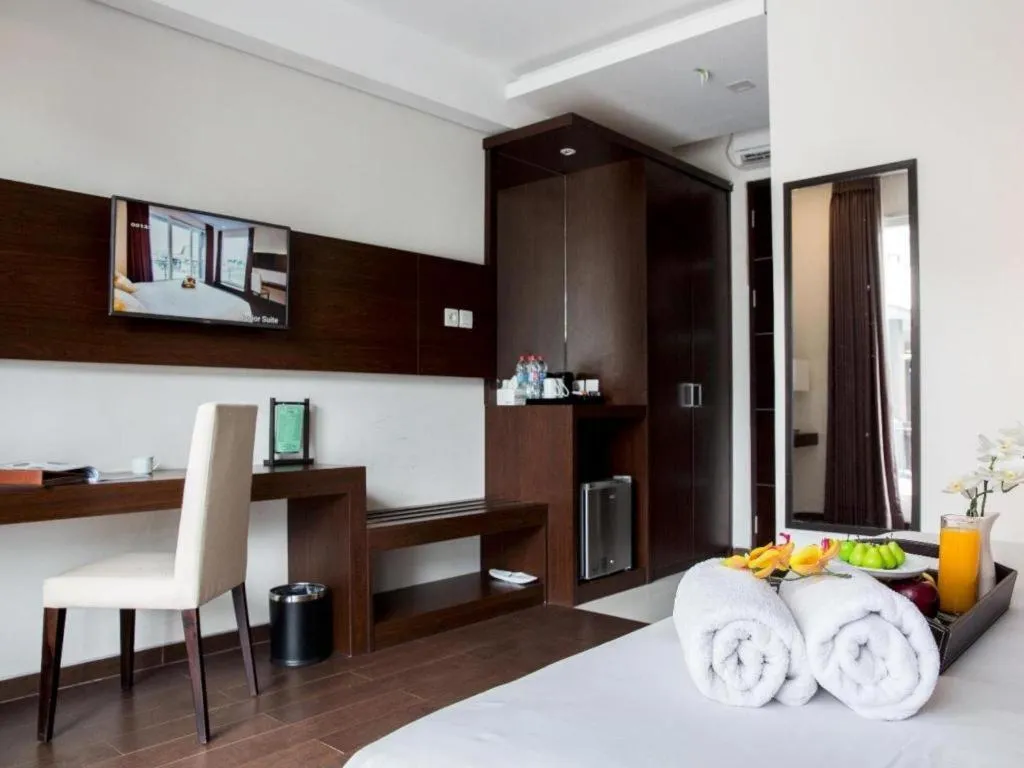 D'Season Premiere Hotel