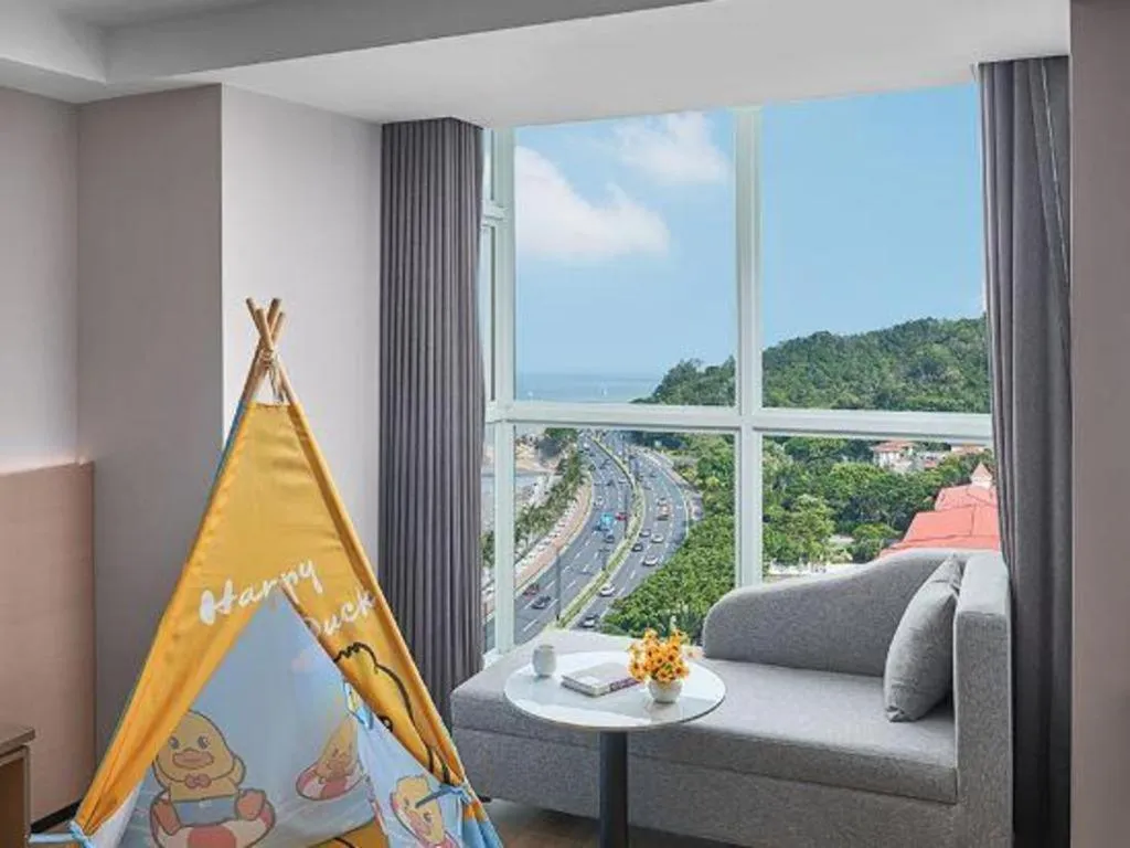 Grand Nest Hotel (Tang Jia Wan Beach)