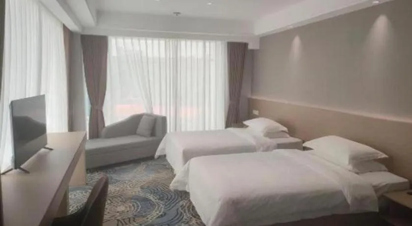 Bed in Grand Nest Hotel (Tang Jia Wan Beach)