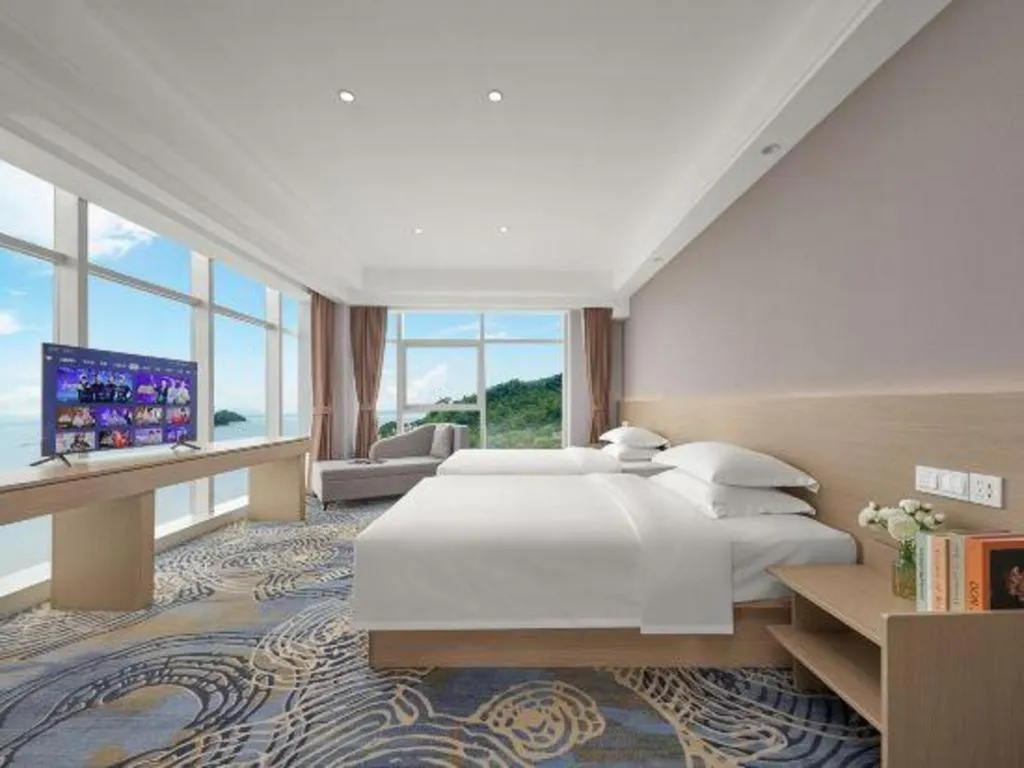 Bed in Grand Nest Hotel (Tang Jia Wan Beach)