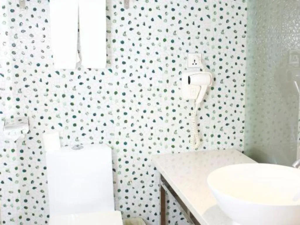 Grand Nest Hotel (Tang Jia Wan Beach)