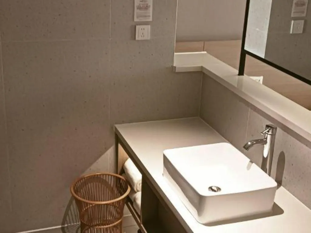 Grand Nest Hotel (Tang Jia Wan Beach)