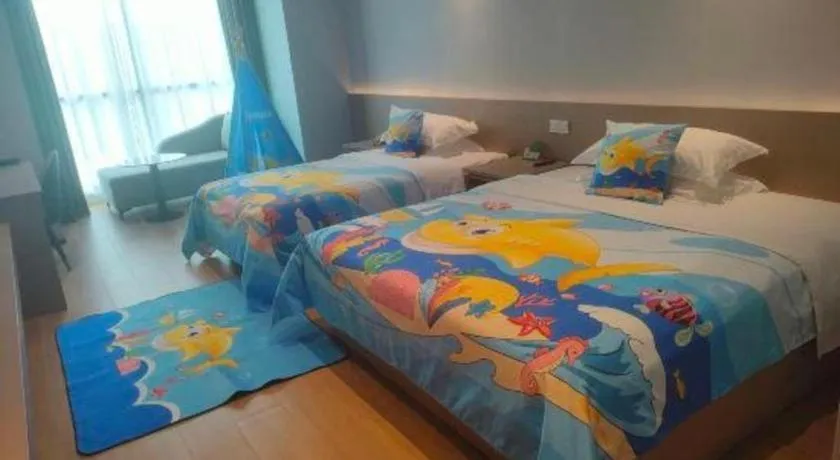 Bed in Grand Nest Hotel (Tang Jia Wan Beach)