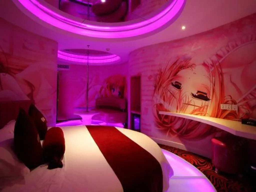 Bed in Grand Nest Hotel (Tang Jia Wan Beach)