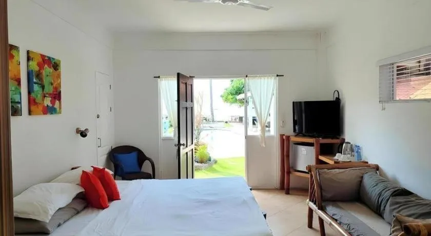 Bed in Coral Beach Club