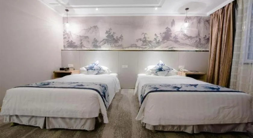 Bed in Chongqing Tianyou Hotel