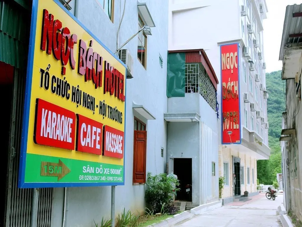 Ngoc Bach Hotel