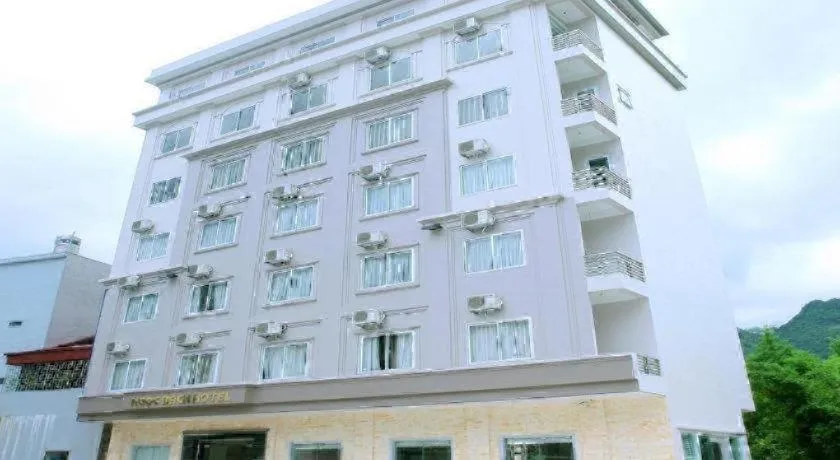Ngoc Bach Hotel