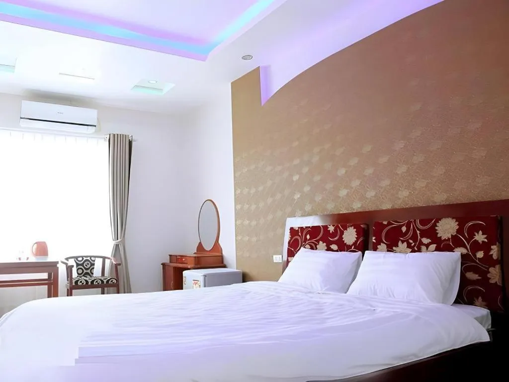 Bed in Ngoc Bach Hotel