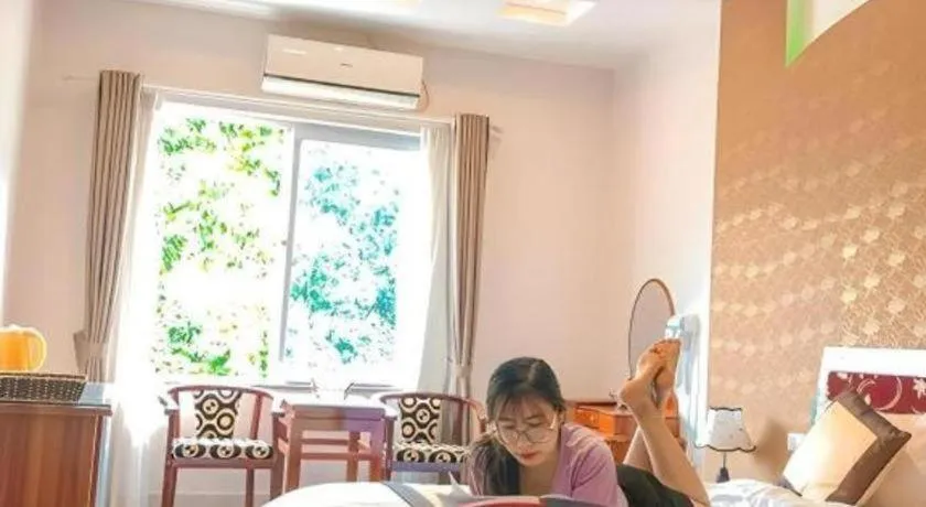 Ngoc Bach Hotel