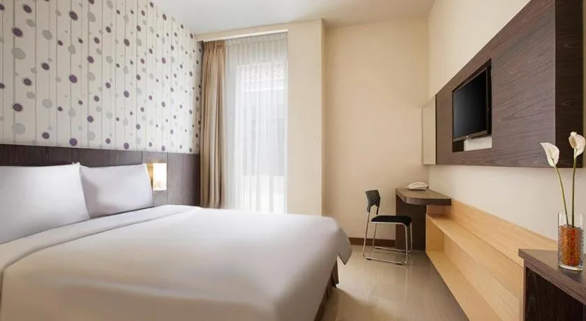 Aveon Express Hotel Yogyakarta by Daphna International