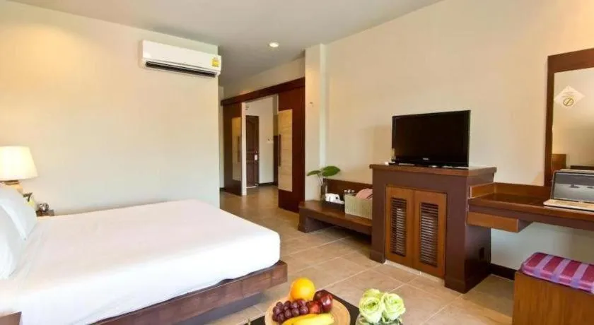 Bed in Rose Bay Resort