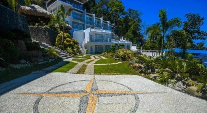 Anilao Awari Bay Resort