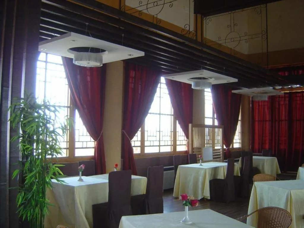 The Silk Road Dunhuang Hotel