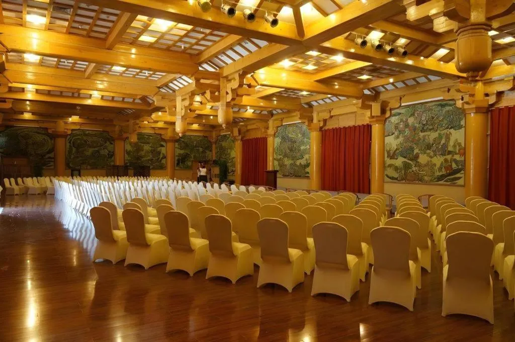 The Silk Road Dunhuang Hotel