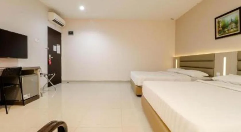 Bed in Lovina Inn Hotel Batam