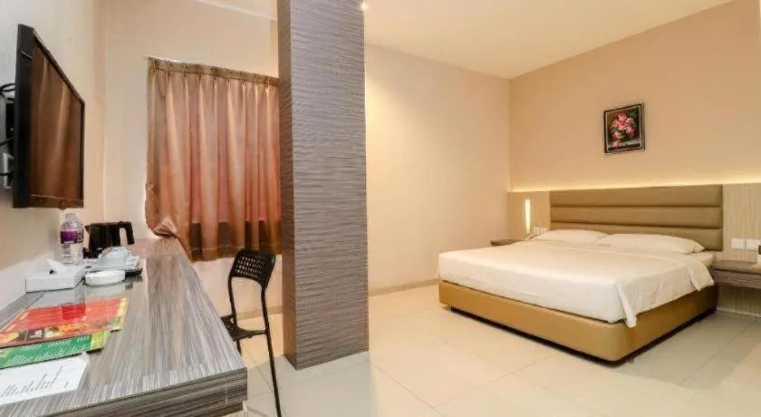 Bed in Lovina Inn Hotel Batam