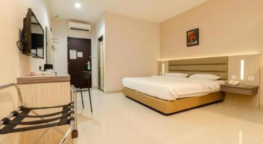 Bed in Lovina Inn Hotel Batam