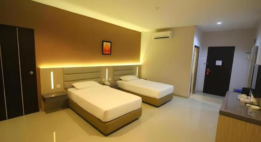 Bed in Lovina Inn Hotel Batam