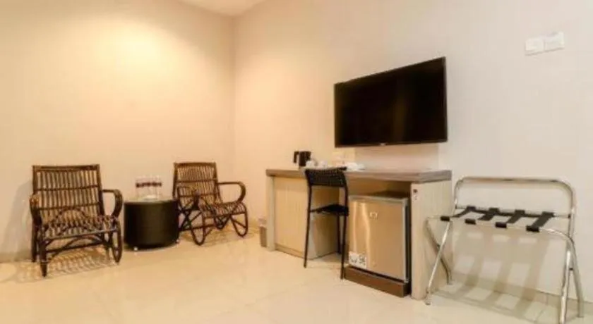 Lovina Inn Hotel Batam